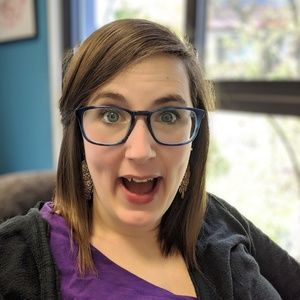 Meet your Posher, Amy